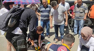 Motosikletin çarptığı yaşlı adam yaralandı