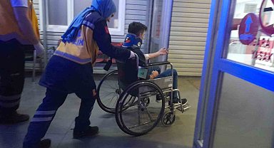 Motosikletiyle kaza yaptı: 1 yaralı