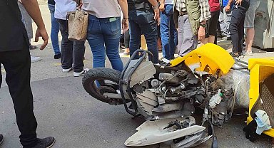 Motosikletle çarpışan otomobil sürücüsü kaza yerinden kaçtı