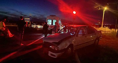 Muratlı çevreyolu kavşağında kaza: 2 yaralı