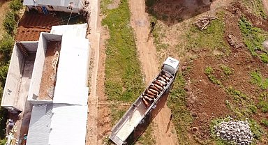 Muş'tan batı illerine kurbanlık sevkiyatı sürüyor