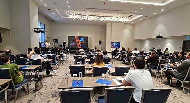 Müşteri Hizmetleri Deneyimi Zirvesi'nde yapay zeka çalışmaları anlatıldı