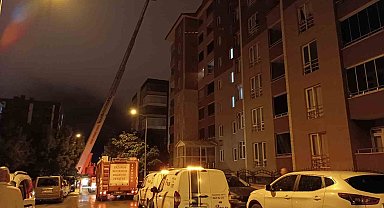 Mutfakta çıkan yangın mahalleliyi korkuttu