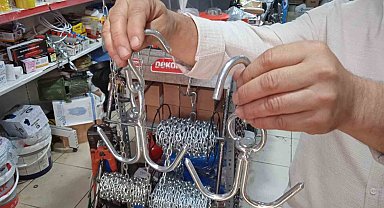 Nalbur esnafı bayram alışverişini son günlere bırakanlardan umutlu