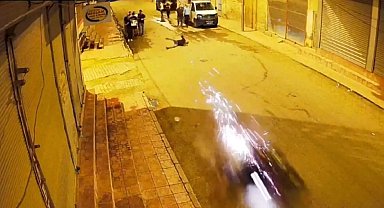 Nusaybin'de motosiklet sürücüsü yayaya çarptı: 2 yaralı