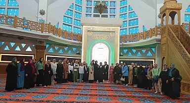 Öğrenciler Akçakoca'da sabah namazında buluştu