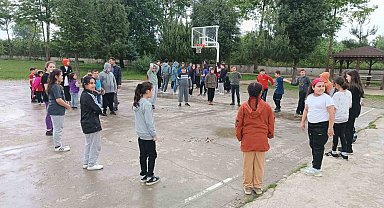 Öğrenciler deprem tatbikatı yaptı