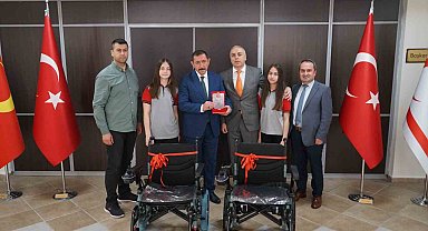 Öğrenciler, topladıkları atık yağlar ile engellilere umut oldu