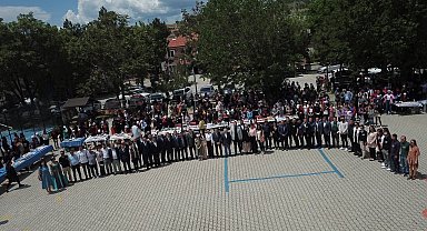 Öğretmen Yazarlar Kitap Fuarının ilki Hocalar'da açıldı