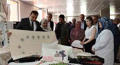 Oltu Halk Eğitim Merkezinden 'Üreten hünerli eller" sergisi