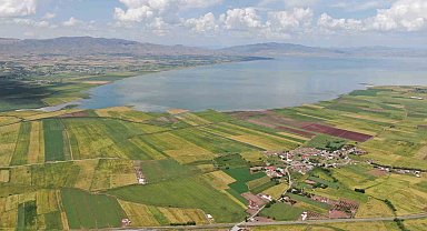 Önceden çölü andıran baraj sahası suyla doldu