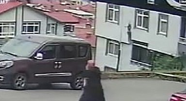 Ordu'da dehşet anları kamerada: Cam silerken 5. kattan böyle düştü