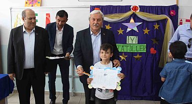 Osmaneli'nde öğrencilerin karne heyecanı