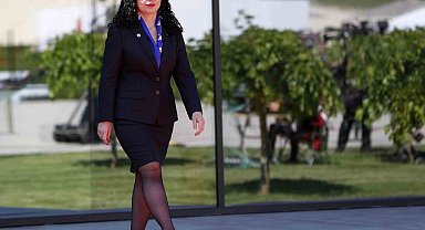 Osmani: "Vucic, barış istiyorsa suç çetelerini desteklemeye son vermeli"