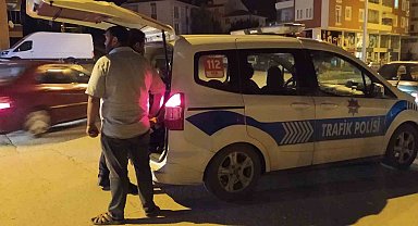 Otomobile çarpan motosiklet sürücüsü yaralandı