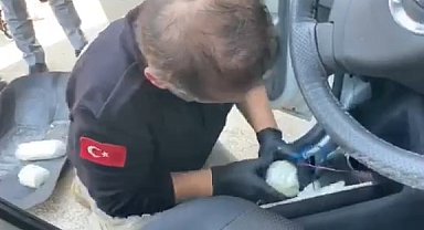 Otomobili uyuşturucu taşımak için özel dizayn etmişler