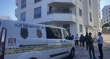 Oturmak nasip olmadı: Yeni ev aldığı binanın asansör boşluğunda can verdi