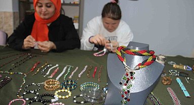 Özel öğrenciler hem üretiyor hem de gelir elde ediyor