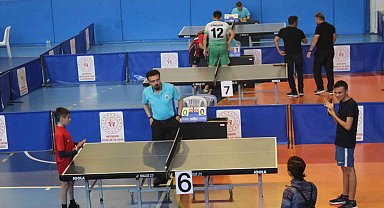 Özel sporcular Masa Tenisi Türkiye Şampiyonası Nevşehir'de yapılıyor