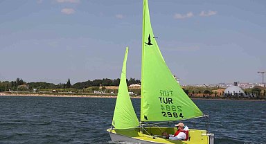 Özel sporcular Para Yelken Şampiyonasına hazır