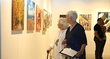 Özgün eserler Nilüfer'in yıl sonu sergisinde