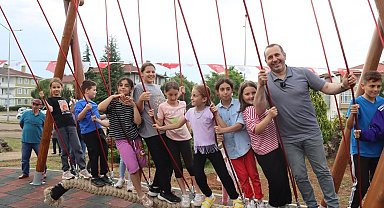 Paşakent'te çocuk parkı açıldı