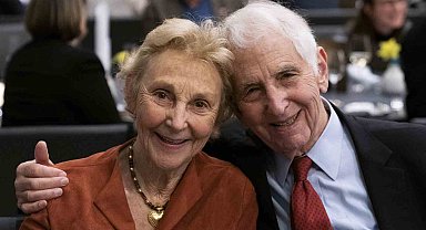 Pentagon Belgeleri'ni sızdıran Ellsberg hayatını kaybetti