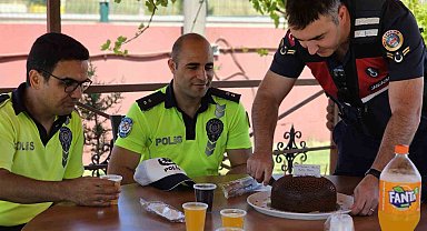 Polisten jandarmaya anonslu ve pastalı süpriz