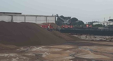 Prina fabrikasında çıkan yangın, büyümeden söndürüldü