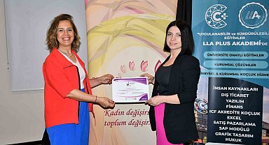 "Başarının anahtarı kendimizle yarışmak"