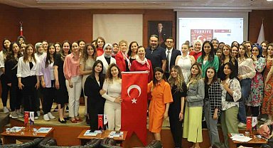 "Diyetisyen Buluşması ve Geleceğin Diyetisyenine Yeni Ufuklar"