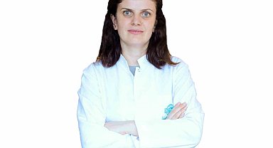 "Güneş ışınları cildin erken yaşlanmasına yol açabilir"