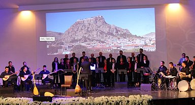 "Rengahenk Anadolu Toprağın Sesi" temalı Türk Halk Müziği Konseri