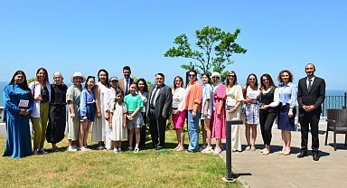 Rektör Özölçer, Kazakistanlı misafirlerle bir araya geldi