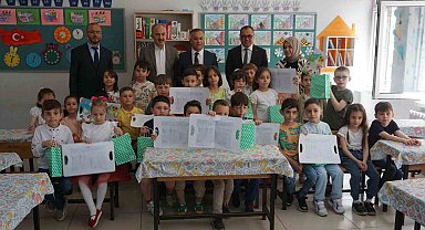 Rize'de öğrenciler karne heyecanı yaşadı