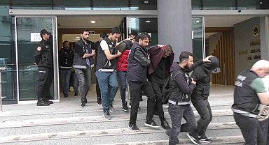 Şafak vakti koçbaşlarıyla özel harekat girdi, narkotik köpeği Truva buldu...29 tutuklama