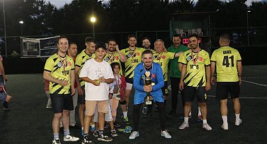 Sağlık çalışanları turnuvada ter döktü