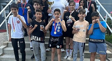 Salihli Halk Eğitim'den, 5 altın, 5 gümüş, 2 bronz madalya