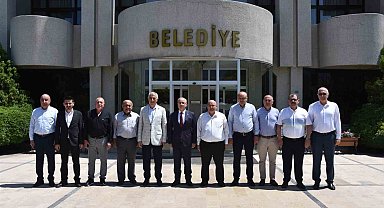 Salihli il olmak için kenetlendi