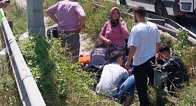 Samsun'da otomobil yayalara çarptı: 2 yaralı