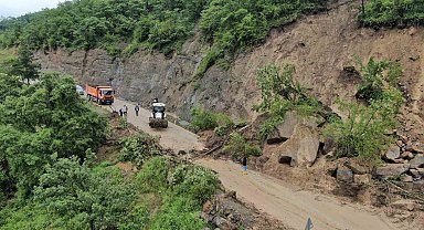 Samsun'da sel ve heyelanla mücadele