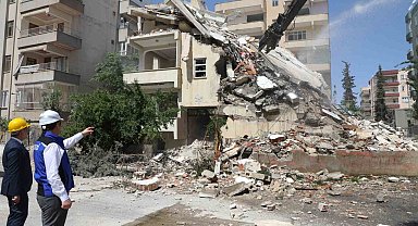 Şanlıurfa'da depremin izleri siliniyor