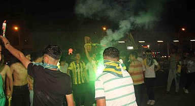 Şanlıurfa'da sporseverler çifte sevinç yaşadı