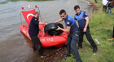 Sapanca Gölü'nden çıkan atıklar görenleri şaşırttı