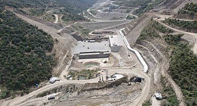 Sarıçay Barajı yükseliyor