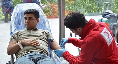 Şehir Hastanesi Personeli Kan Bağışladı