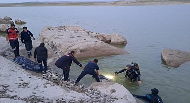 Selfie çekmek isterken canından oldu