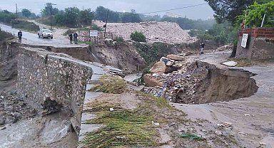 Selin ikinci defa çökerttiği yolda facia ucuz atlatıldı