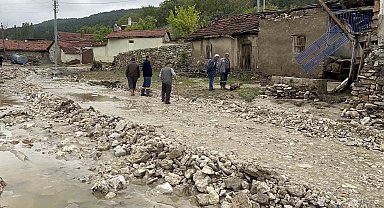 Selin vurduğun Seyitgazi'de yaralar sarılıyor