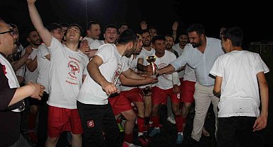 Serinhisar kurulduğu yıl şampiyon oldu